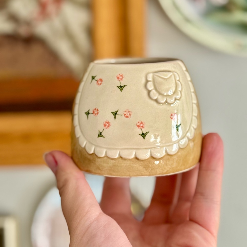 Vintage Otagiri Floral Planter With Apron